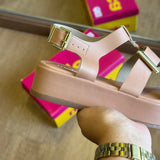 Sandália Moleca Napa Tresse Detalhe Dourado